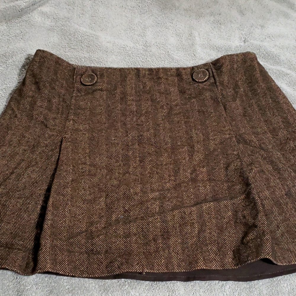 BROWN skirt